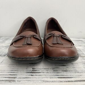 Clarks Ashland Bubble Leather Loafers Chocolate Brown Flat Women's Sz 7 Tassels